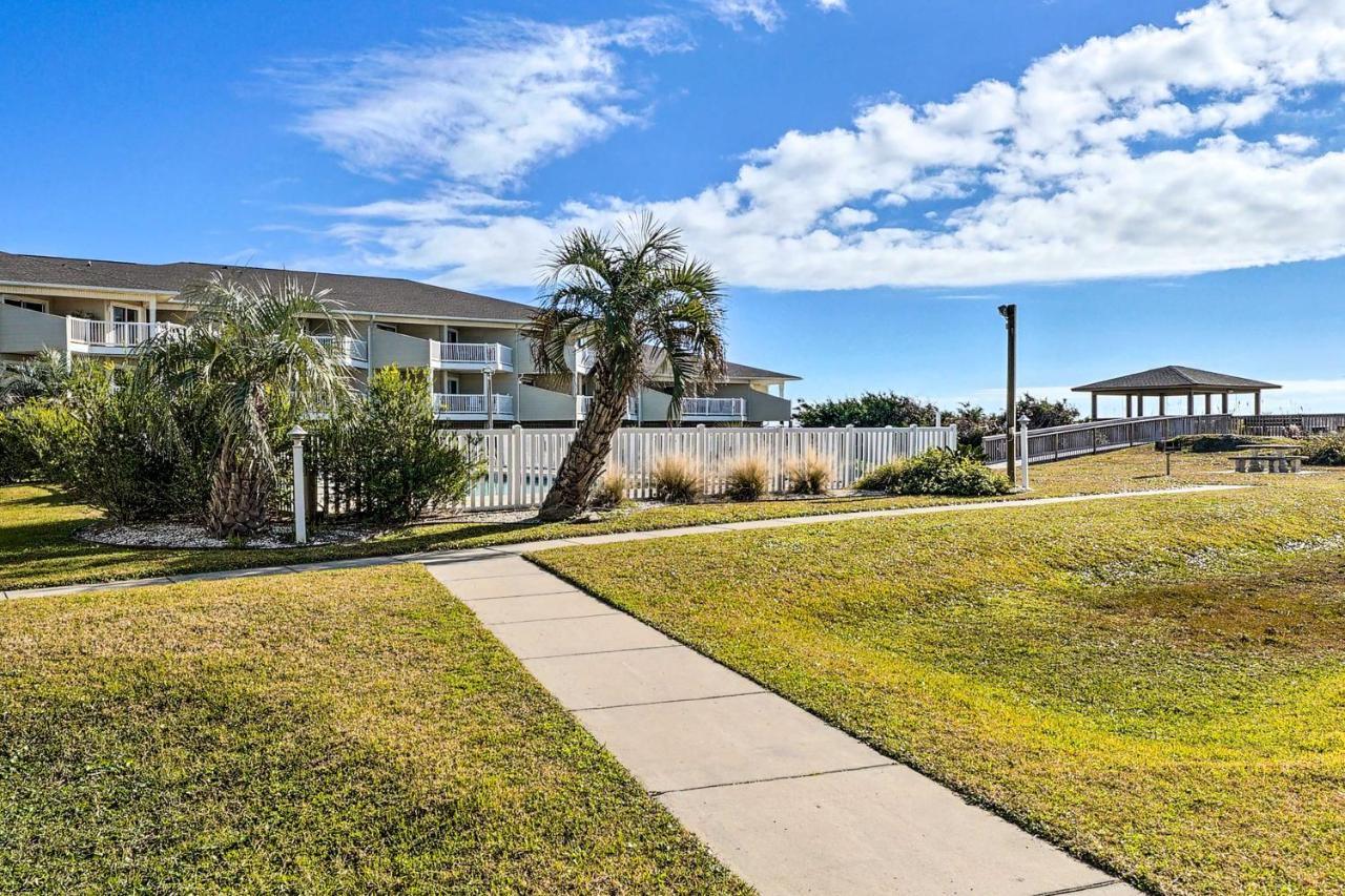 Oak Island Beachfront Condo With Community Pool 外观 照片