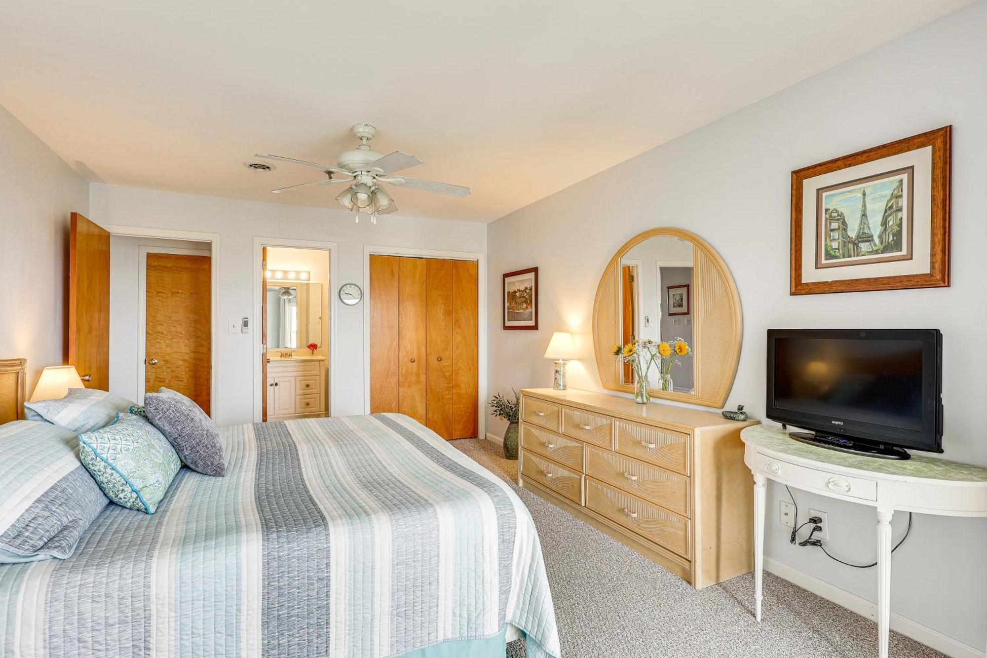 Oak Island Beachfront Condo With Community Pool 外观 照片