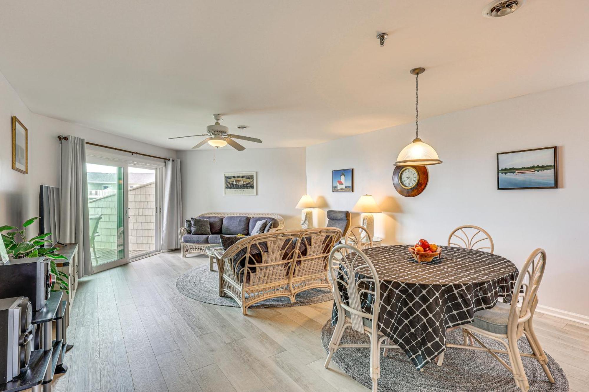 Oak Island Beachfront Condo With Community Pool 外观 照片