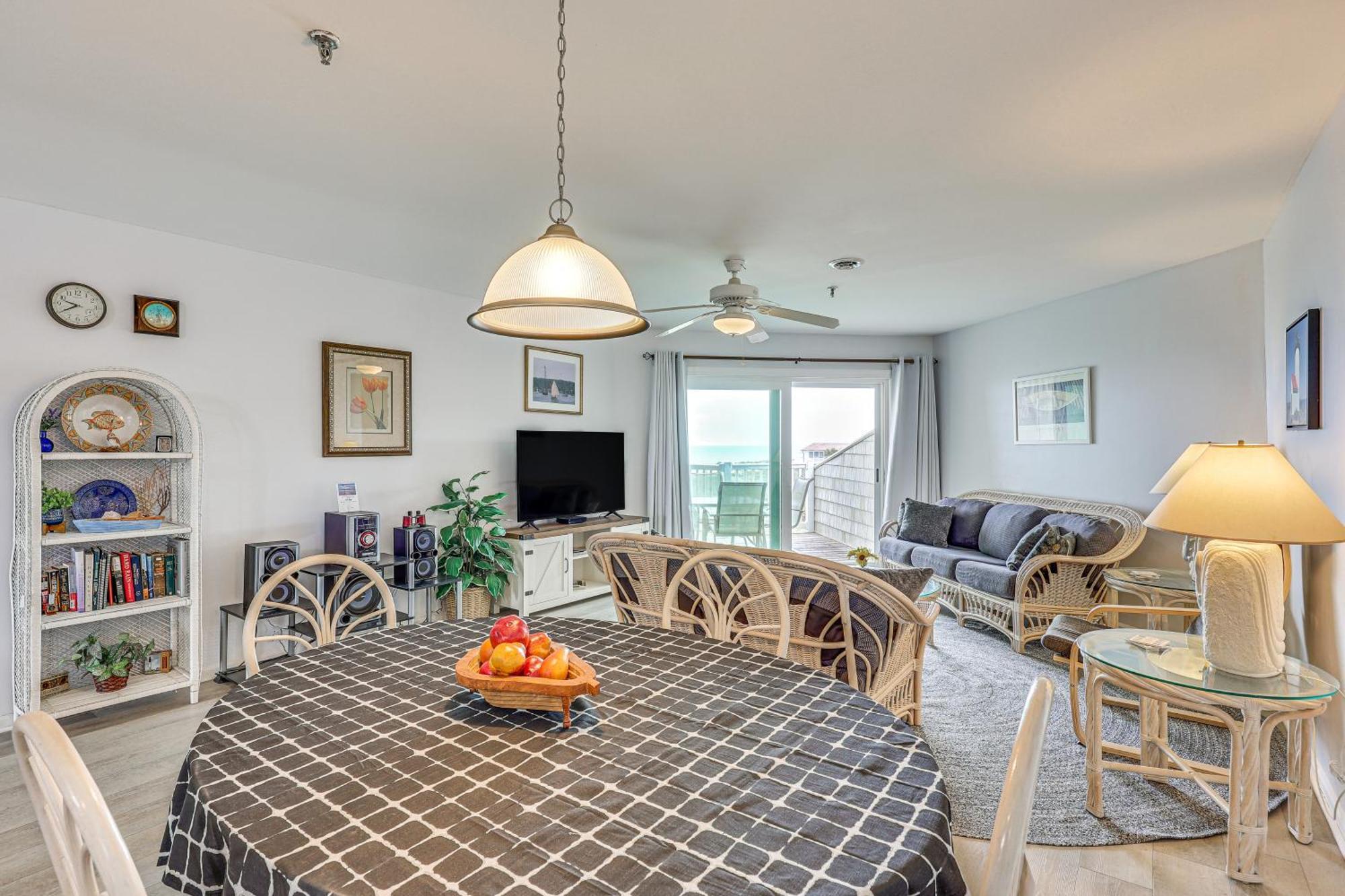 Oak Island Beachfront Condo With Community Pool 外观 照片